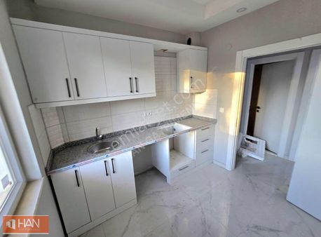 Varsak Esentepe'de Acil Satılık Sıfır Her Şeyi Ayrı 2+1 Y.giriş