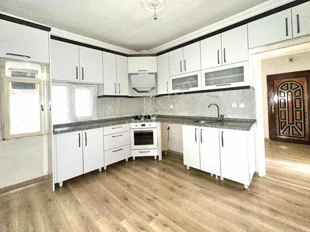 Anka'dan 3+1 Ara Kat Masrafsız Daire