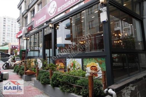 Beylikdüzü Marmara Mah. 250 M² Kullanıma Hazır Eşyalı Restaurant
