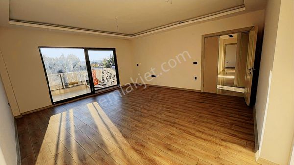 Baytürk Gayrimenkulden Kayapa Caddesine Yakın Kiralık 3+1 Daire