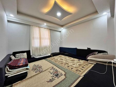 Az-er Yapıdan Full Ön Cephe İskanlı Otoparklı Satılık 2+1 Daire!