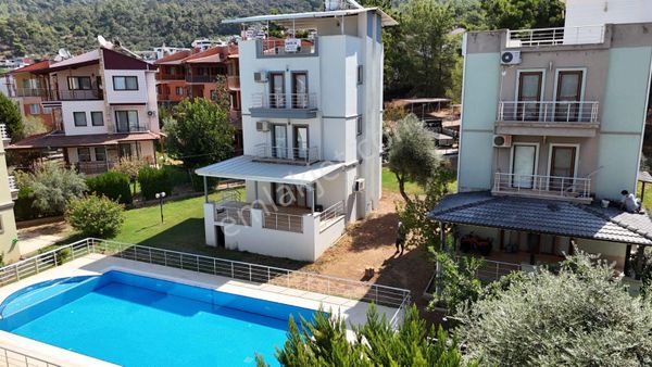 Didim Akbük Deniz Manzaralı Merkezi Konum Satılık Müstakil Villa