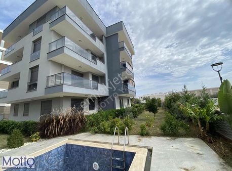 Altıntaş'ta İskanlı Üç Cepheli Bahçe Katı 2+1