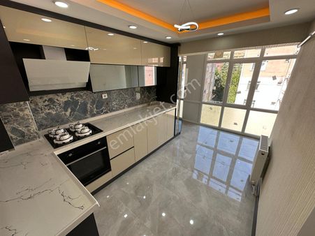 Sincan Ulubatlı Hasan Mah'de 3+1 Metro Yakını Lüx Yapılı Daire