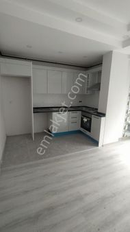 Bakırköy Kartaltepe De 2 Yıllık Kat 2 2+1