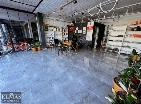 Adapazarı Yağcılar Mahallesinde Satılık Dükkan