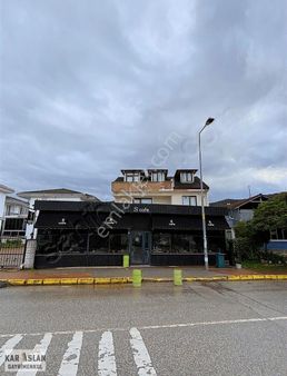 Yeniköy Kostü Üniversitesinin Karşısında Kiralık Daire