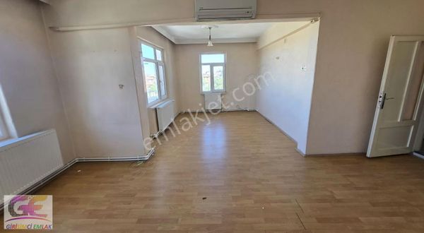 Girişimciden Yeni Mah. Semt Pide Yanı 2+1 4.kat Doğalgazlı Daire