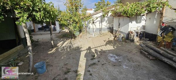 Girişimci'den İstasyon Müstakil Konut 447 M2 Arsa İçerisinde