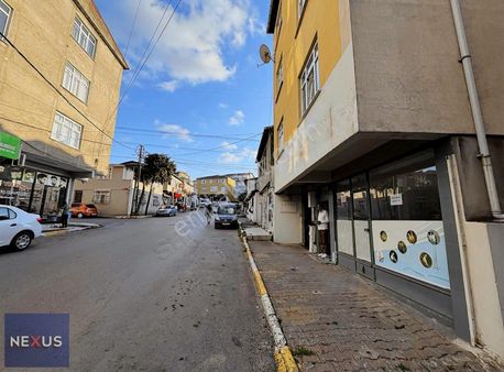 Sultanbeyli Petrol Yolu Caddesine Yakın 75 M2 Dükkan