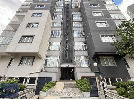 Pendik Yenişehir Hak İş Blokları Sitesi Satılık 2+1 Daire
