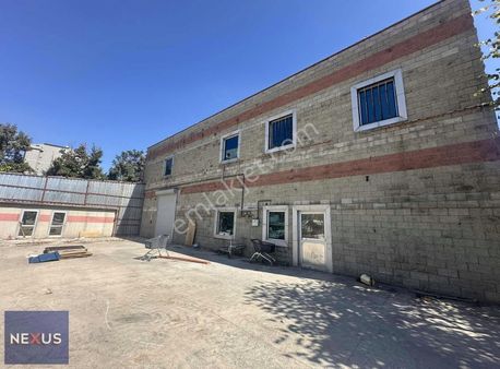 Sancaktepe'de Cadde Üstü Kiralık 3500 M2 Prestijli Depo&antrepo