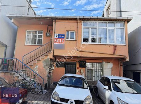 Sultanbeyli Hasanpaşa Mevki Satılık Mustakil Ev Ve Arsası 212 M