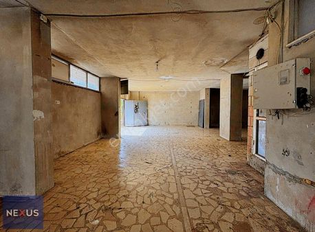 Sultanbeyli Turgutreis Mahallesi'nde Kiralık 260 M² Dükkan/depo