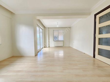 Denizli Selçukbey'de Satılık 3+1 170 M2 Site İçi Fırsat Daire