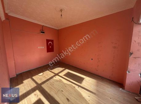 Sultanbeyli Battalgazi Mahallesi Cadde Üzeri Kralık Dükkan 15 M2