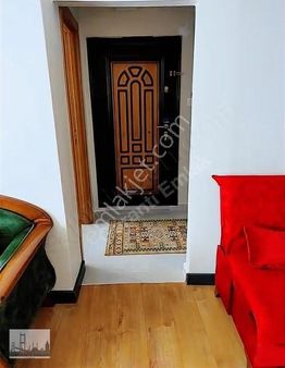 Ulubatlı Hasan Camii Yakını Kat Mülkiyetli 2+1 Bahçe Katı