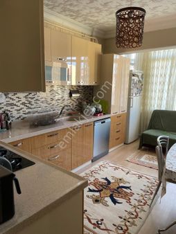 Bahçelievlerde Satılık Bakımlı Harika Bir Dublex Daire