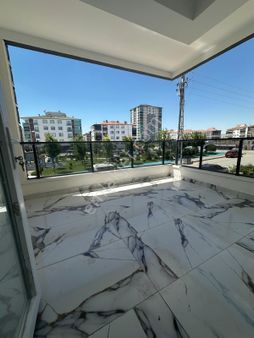 Ankara Sincan 29 Ekim Mahallesi Çok Geniş Acil Satılık Daire 3 + 1