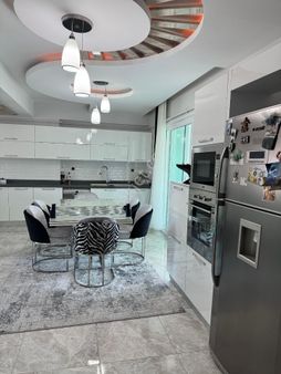 4.5+1 Starlife Temapark Karşısı Orta Kat Acil Satılık Daire