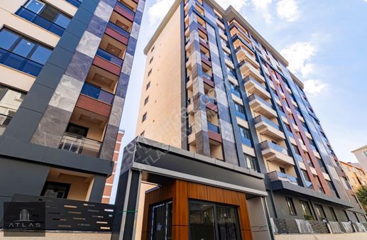 Atlas'tan, Güvenlikli Site İçi, Sıfır, 2+1, 96m2, K.otoparklı