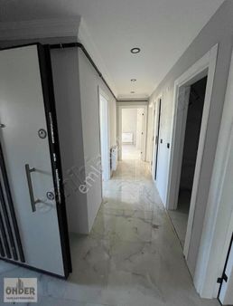 Özgürlük Mahallesi 3+1 Sıfır Arakat