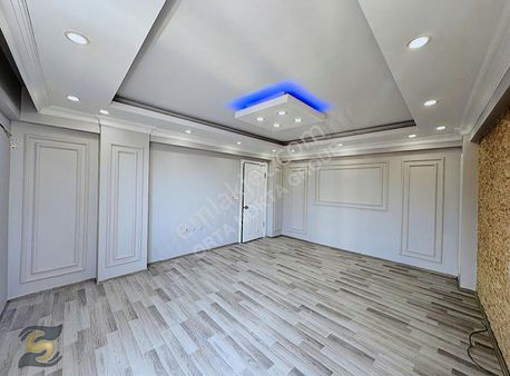 Eyüp Sultan Pierre Lotinin Dibinde Geniş Ferah 2+1 Kiralık Daire