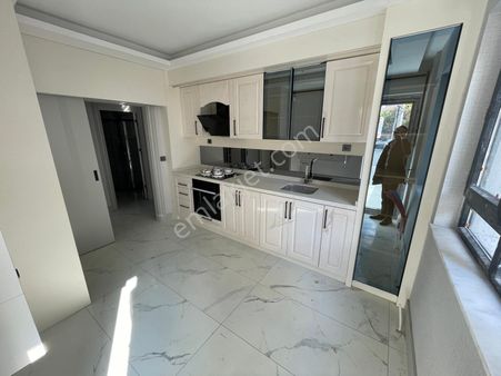 Es-as'tan Sincan Akşemsettin Mah.de 3+1 Full Yapılı Satılık Daire