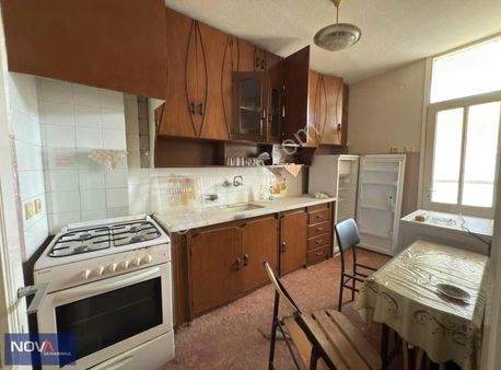 Nova'dan Turgutlar Mah. Bayram Yeri Civarı 2+1 Üstü Çatılı Daire