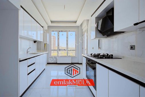 Emlakmülk'ten Atayurt Mah İskanlı 2+1 Satılık Daire...