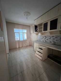 Adana Seyhan Aydınlarda 2+1 Kiralık Müstakil Ev