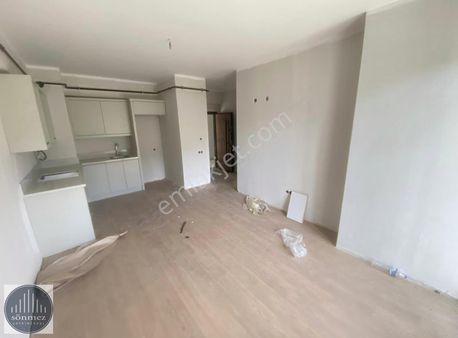 Sönmez'den Cumhuriyette Yüksek Krediye Uygun Fırsat 1+1 Daire