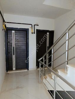 Akçalarda Kiralık 1+1 Arakat Daire