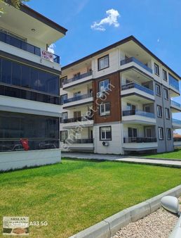 Arslan Emlaktan Satılık Eşyalı Daire