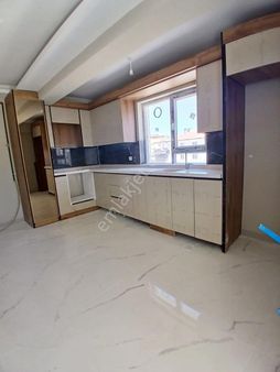 //bilici Gayrimenkul'den// İsçilik Harikası 3+1 Konut**