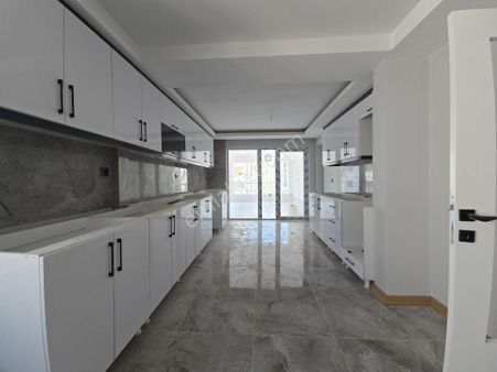 Muhteşem Mimari Çift Mutfak Çift Giriş Cadde Yakını Fırsat Daire