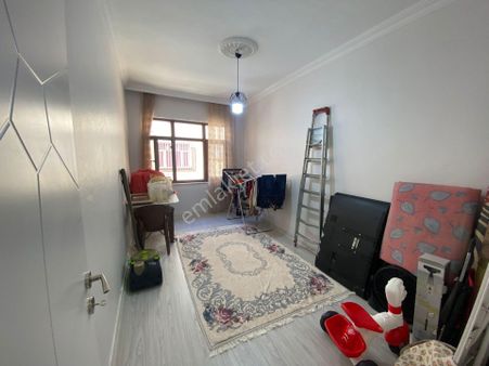 Koşuyolu Parkı Karşısı Satılık 3+1 Bakımlı Fırsat Daire