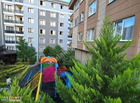 Esatpaşa Merkezde Egal İstanbul Karşısı 2+1 Balkonlu Ara Kat