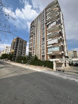 Cennet Gyo'dan Atakent Mahallesi'nde Satılık 4+1 Daire