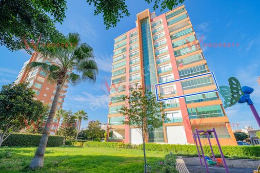 W Property Yenişehir'de Sosyal Donatılı Sitede Ferah 4+1