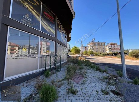 300 M2 Köşe Parsel Çift Katli Ofis