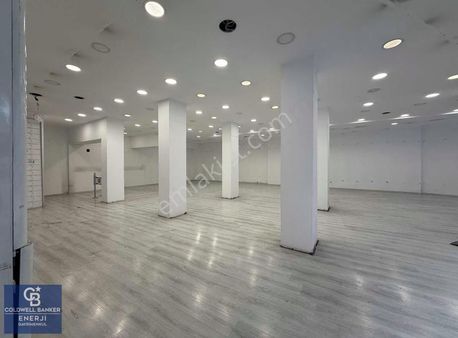 Sefaköy Satılık 480m2 Dükkan Tabela Reklam Değeri Yüksek Konumda