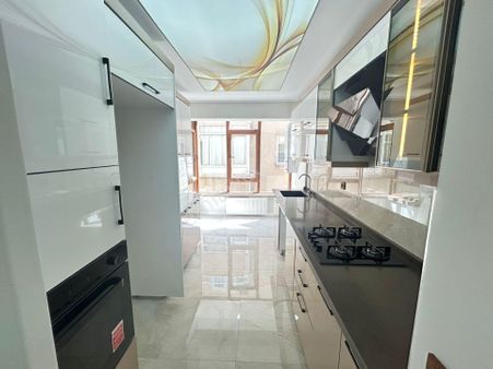 Taner'den Dikmen'de Hakim Evi Yakını 3+1 Orta Kat Süper Lüks Ön Cephe