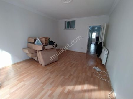 Büşra Gayrimenkulden Merkezde Kiralık Daireler 2+1 Kat 3 Asansörlü Doğalgazlı Kombili
