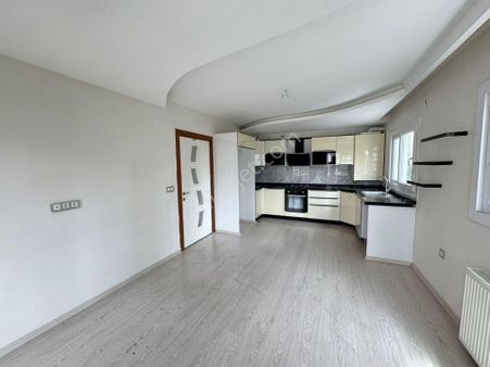 İz'den Merkezi Konum Ful Extralı 3+1 Ful Cephe Açık Bulvar Üzeri