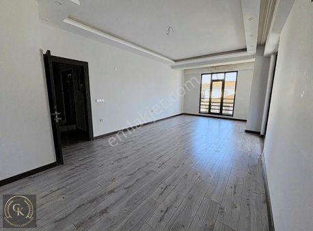 Başiskele 'nin Merkezinde Muhteşem Daire