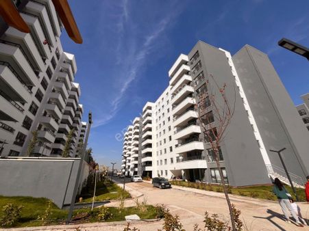 Ankara Kazanç'tan Asm Öniz 500 Evlerde 5. Katta G.odalı Ebeveyn Banyolu Güney Batı Cephe Daire