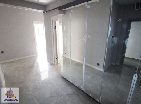 Vega Emlaktan Güneşevlerde Full Yapılı Fırsat 4+1 Sıfır Daire