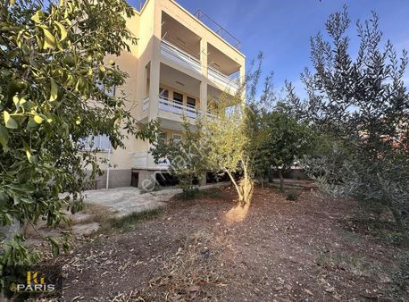 Paris'ten Yeşilyurt'ta 573 M2 Bahçeli Satılık Müstakil Ev !!!