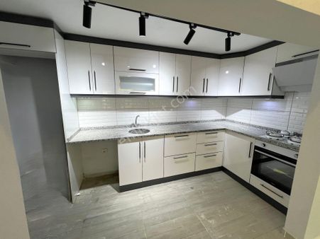 ▀jet'ten Altınkum'da Müstakil Tadında Şık Tasarımlı Satılık 2+1